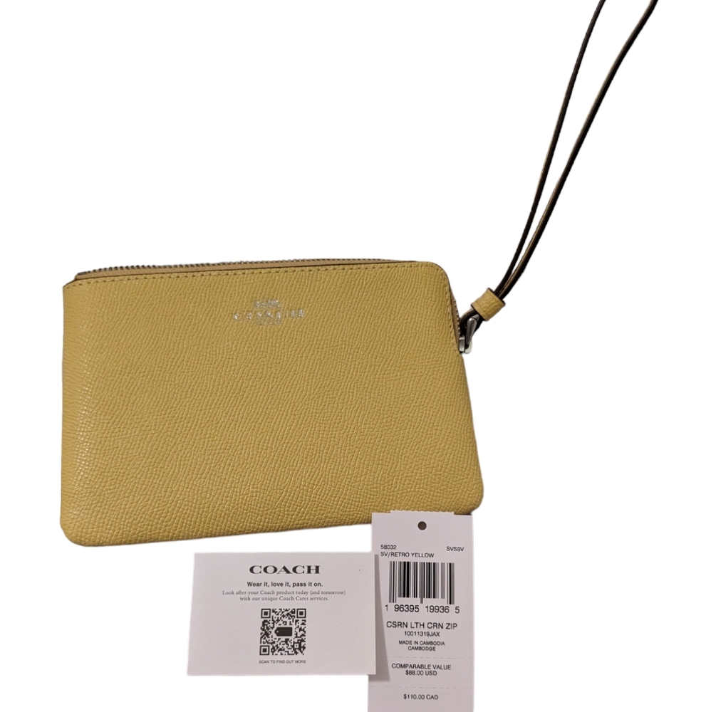 NWT COACH Retro Yellow Wristlet